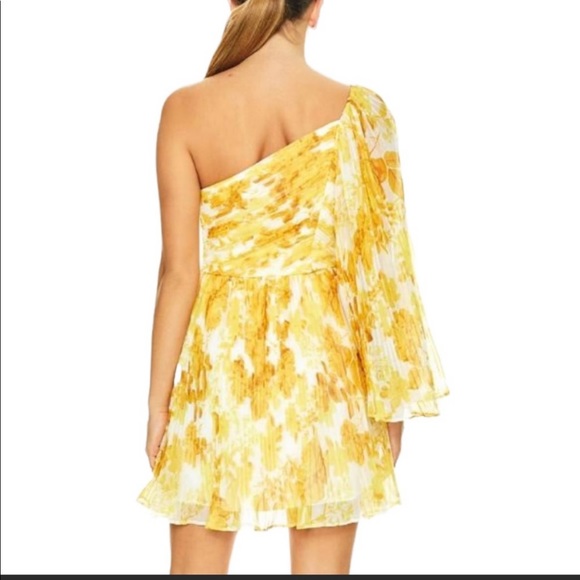 Anthropologie x La Maison Talulah Sunshine XL Yellow 1-Shoulder Floral Toga Mini - Picture 7 of 16